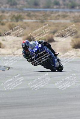 media/Oct-02-2025-Racers Edge (Thu) [[2c91cb6ab3]]/3-B Group/Session 3-Turn 16 (12pm)/